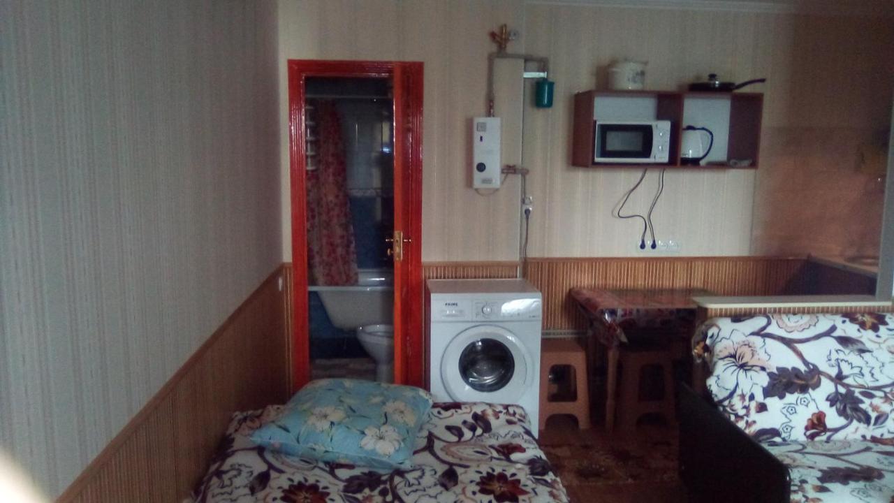 1-Я Слободская, 17А, Угол Проспекта Центрального, 3 Дивана, Wi-Fi, Отдельный Вход. Mykolajiw Exterior foto