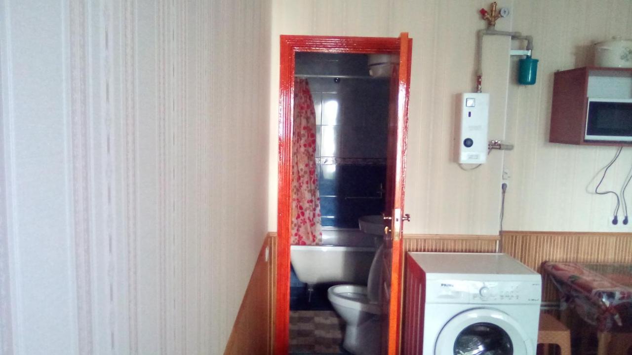 1-Я Слободская, 17А, Угол Проспекта Центрального, 3 Дивана, Wi-Fi, Отдельный Вход. Mykolajiw Exterior foto